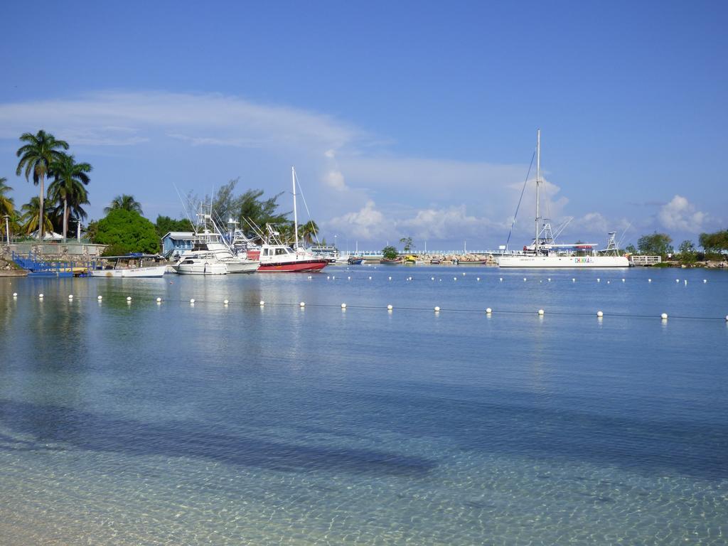 Beach Studio 18 Ocho Rios Buitenkant foto